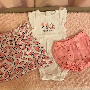 Tanks and shorts set